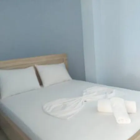 Vasili Sunstay Apartment