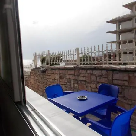 アパート Vasili Sunstay Sarandë