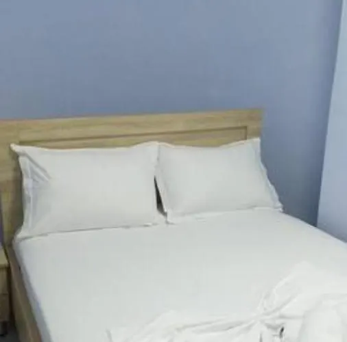 Vasili Sunstay Apartment