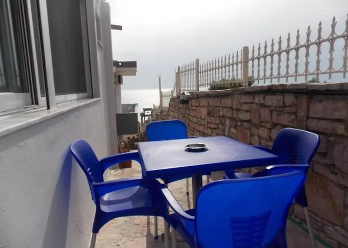 Vasili Sunstay Apartment